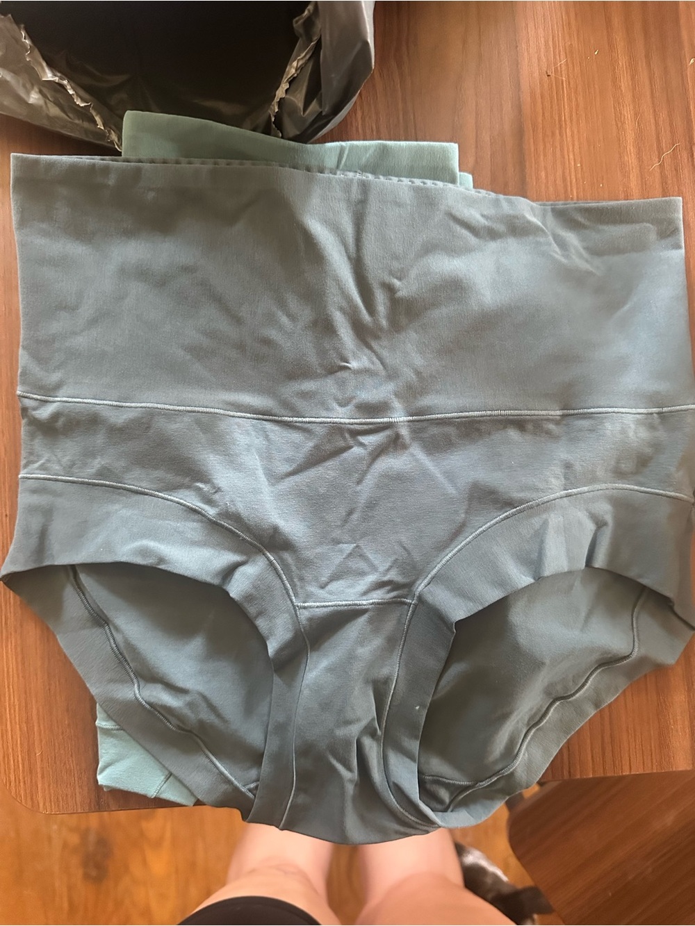 evry studio High-Rise Cotton Underwear in Teal and Dark Teal - Picture 3 of 4